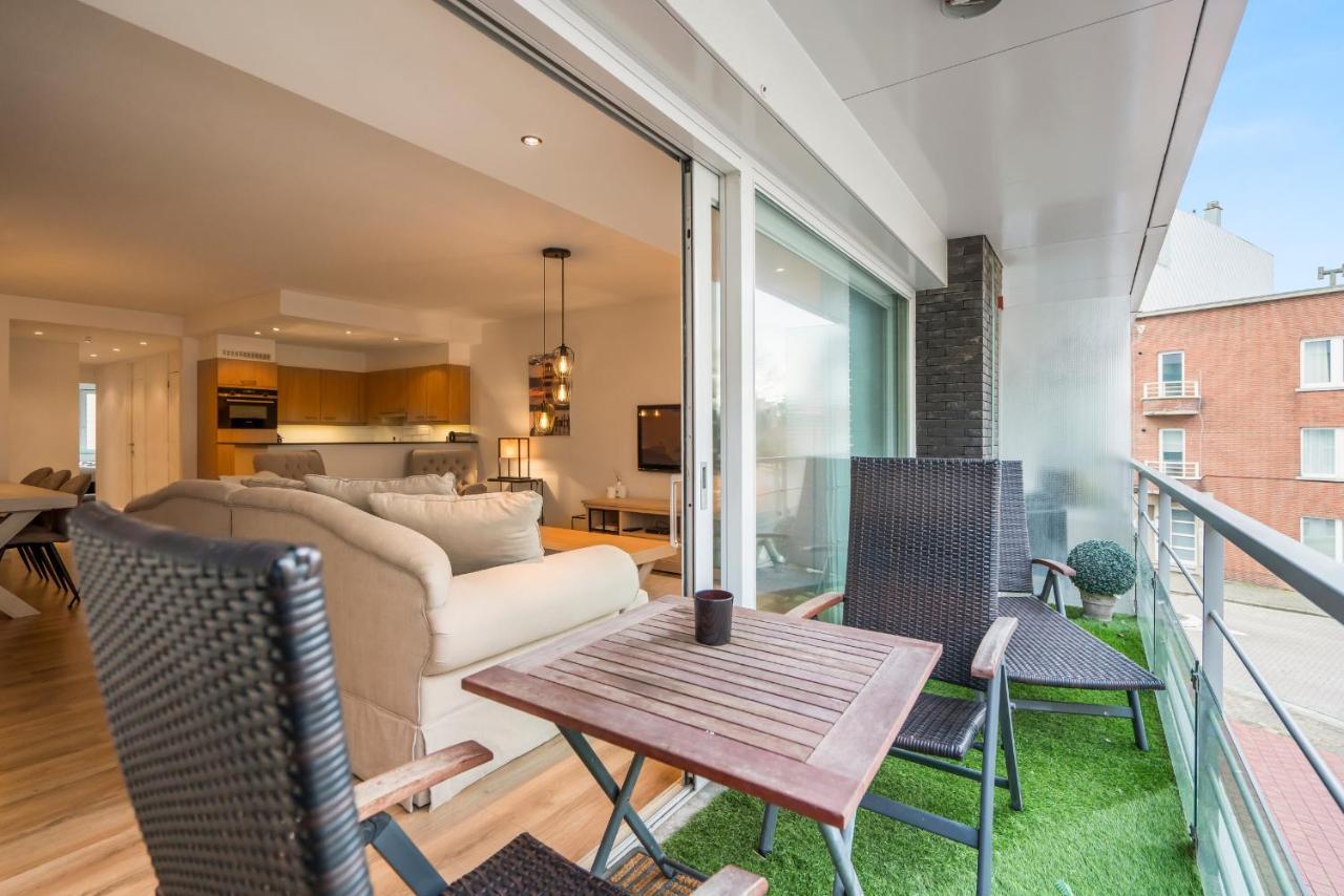 Appartement Lichtrijk In Hartje Vlak Bij Shoppingstraat & Knokke-Le-Zoute